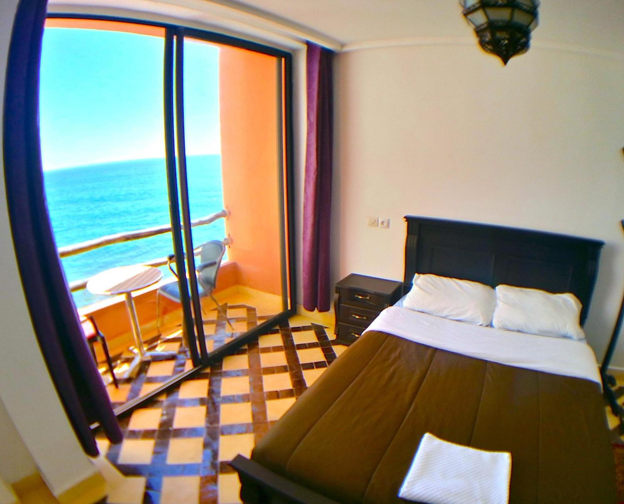 Bouad Seafront & Appartement Taghazout